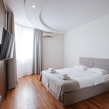 Cityapartments Kyiv Poznyaki Киев Экстерьер фото